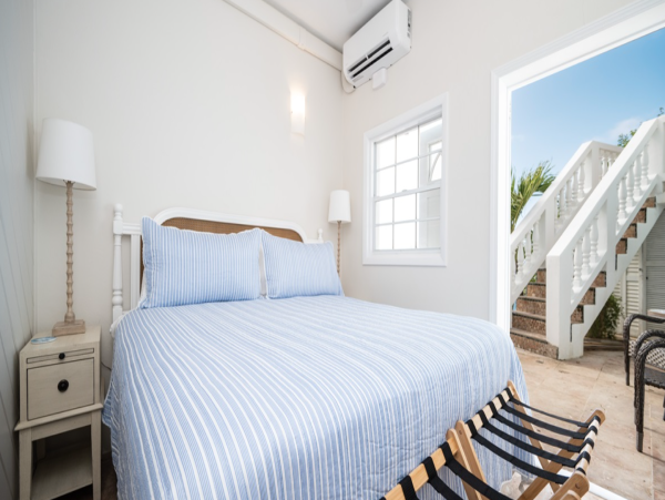 Luxury Villa Retreat 5_Bedroom - Spacious & Comfortable Accommodation